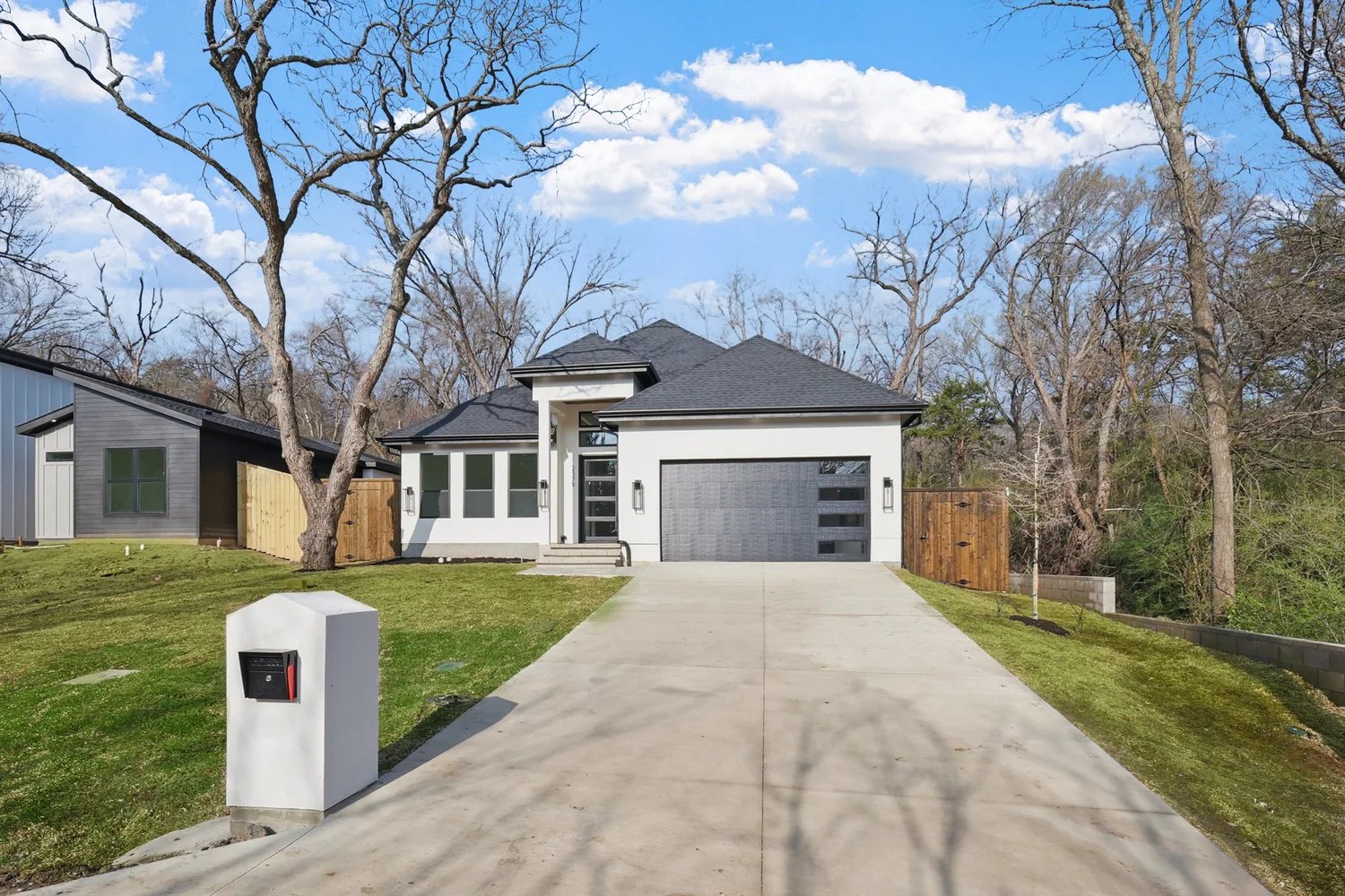 New construction single story home on Fatima Avenue, Dallas